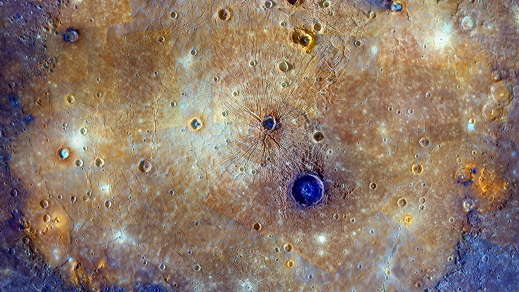 水星 ，卡洛里盆地的合成全彩图